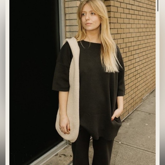 Lauren Manoogian Interlock tan t tunic - Picture 8 of 8